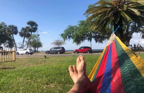 Family retreat with lake views and near Disney - Foto 48