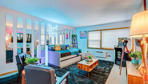 90s Condo Family Friendly - Foto 3