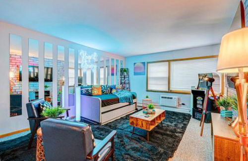 90s Condo Family Friendly - Foto 3