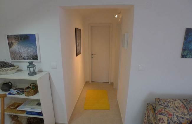 Apartment for 3 Persons in Quiet Part of Premantura With Beautiful Garden and Partial sea View - Photo 8