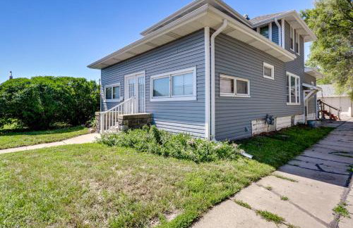 1 Mi to UNL Group Getaway with Game Area - Foto 29