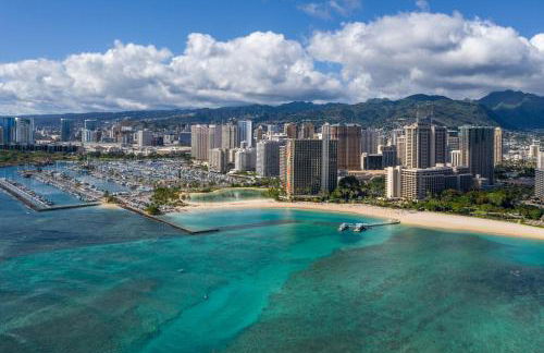 Stunning Golf Course front near the beach - Photo 54