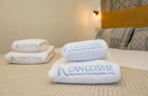 21 Sleeps Private Pool Villa & BBQ Near Barcelona - Foto 52