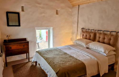 Cosy Couples Retreat at THE COOP with Hot Tub - Foto 9