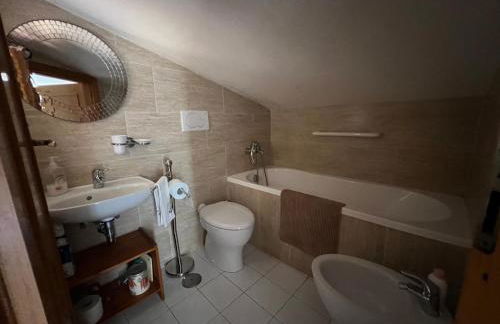 Villino con giardino a 10 minuti a piedi dalla spiaggia e vicino a Roma - Foto 13