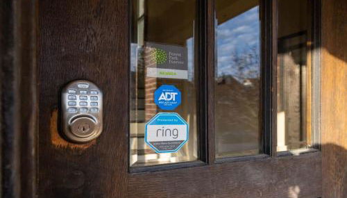 Forest Park 4BR-3BA 1st Fl Master ABODEbucks - Foto 2