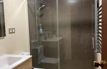 HomeOffice with Church Views - Foto 50