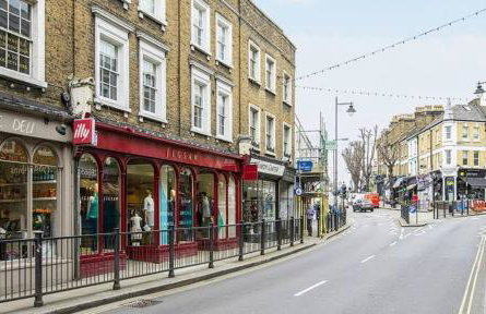 Elegant & spacious parkside 2-bedroom 2-bathroom flat in period building facing Blackheath - parking, great Greenwich location, easy for O2 Arena and City, very near Marathon start line! - Foto 23