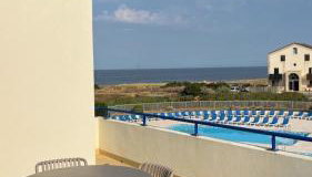 VUE OCEAN avec TERRASSE 30 m2 - 2 CHAMBRES parking privatif et piscine en été - Photo 1
