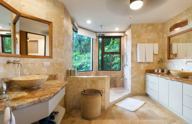 Stunning 7 BR Villa Manuel Antonio Sanctuary - Photo 6