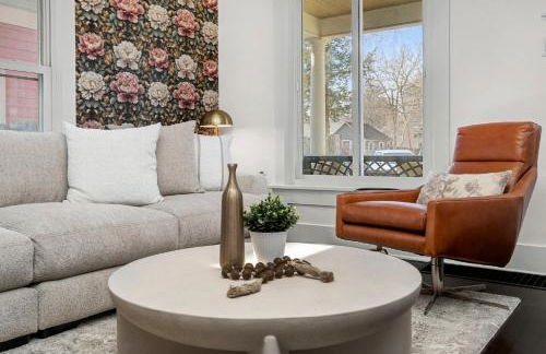 The Wild Peony Walk to Old Town FC and CSU Campus - Foto 4