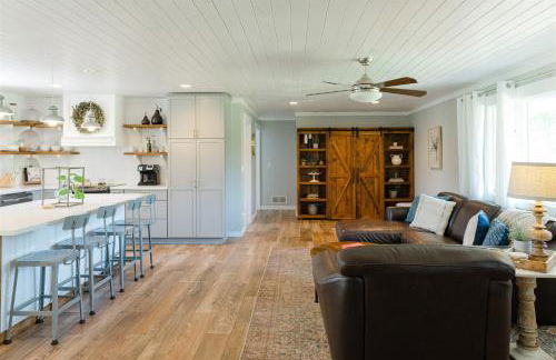 Secluded Villa on 50+ acres - near IU and Nashville - Photo 1