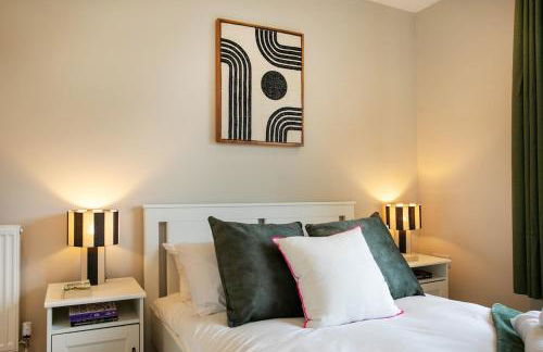 4 Bed Contractor Accommodation in Longbridge - Foto 39