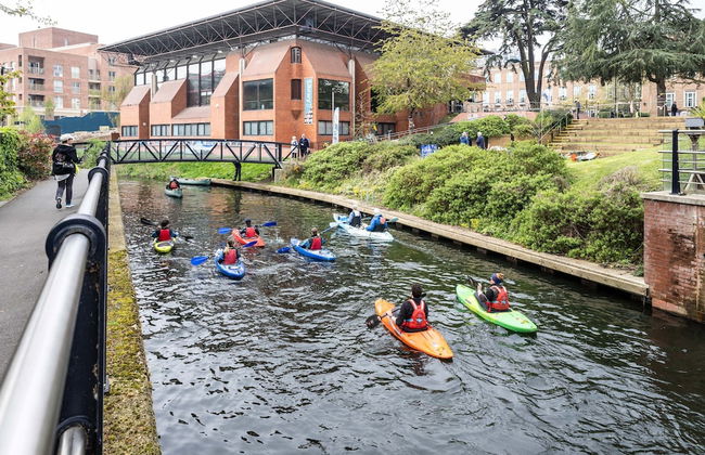 Super Vibrant 2 Bedroom With Parking - Foto 27