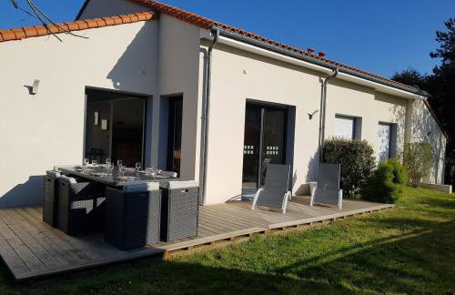 9 pers 160 M² +jardin- 10mn Nantes -30mn mer - Foto 13