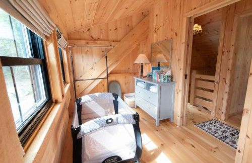 Oceanview Barnhouse Retreat with Hot Tub - Foto 5