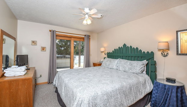 At Last - Foto 5, Habitación