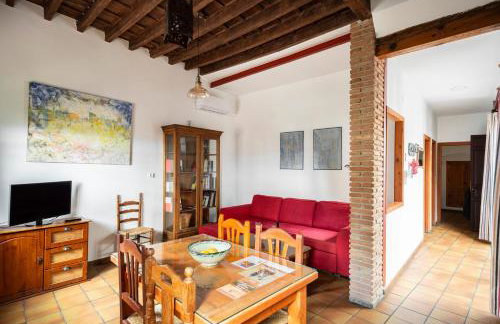 Spacious Sunny and Quiet Albayzin Apartment - Photo 3