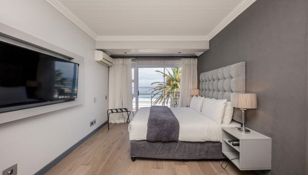 Cozy Apartment Opposite Camps Bay Beach Seasonsfind the Bay - Foto 4, Habitación