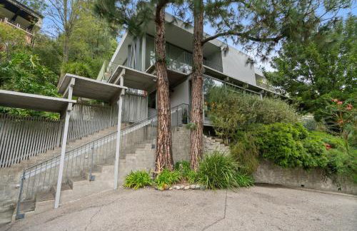 2 Level Hollywood Hills Home with First Floor Pool and Garden by Colby and Conrad - Foto 40