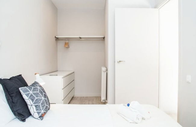 BarcelonaForRent Urban Town Suites - Photo 13