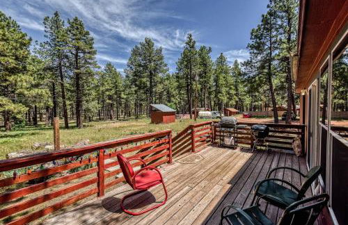 Gorgeous Historic 3 BR Log Cabin w Forest Views 20 Minutes from Flagstaff Now with Wi-Fi - Foto 2