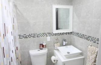 Modern apartment steps the beach - Foto 9