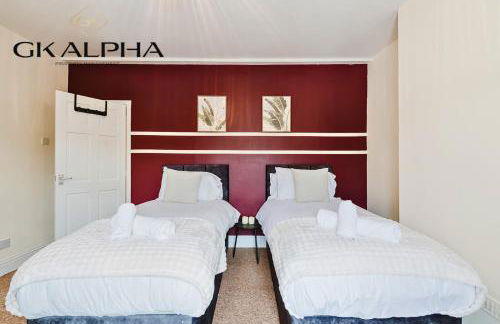 LONG STAY DEALS - 3 Bedroom Home Peterborough With Free Parking and Ultra Fast Wi-Fi Perfect for Work Stays and Vacations - Foto 26