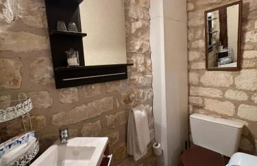 La Maison d'Alienor Les Valmurs - Foto 13