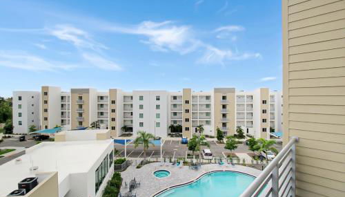 Luxury Condo Living on Sarasota Bay, Minutes From Downtown - Foto 5