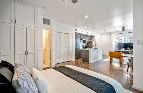 Sleek Studio With Private Parking Near Tx Med Ctr - Foto 23