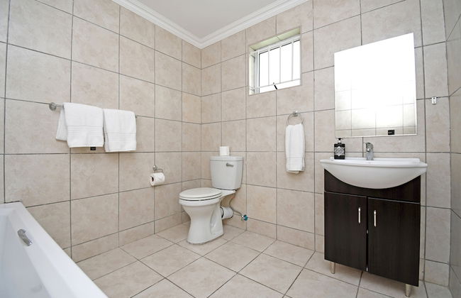 Zwelakho Luxury furnished apartments - Photo 30