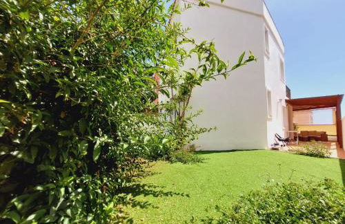 House with a tropical garden - Foto 67