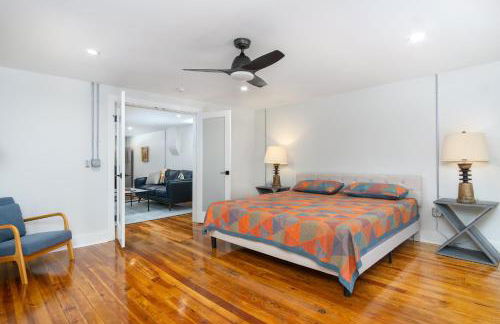 Cherry Street Loft (B) Pet-Friendly & In the Heart of Downtown Black Mtn! - Foto 8