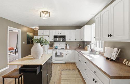 Creekside Fun Dog-friendly, Games & Fire Pit - Photo 12