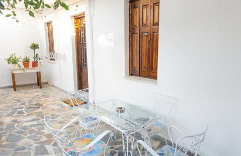 Ourania's and Lena's House - Foto 4