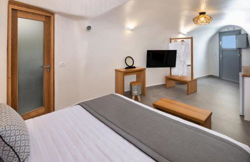 Cavora Suites - Photo 11