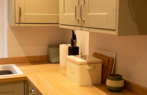 Luxury 2 Bed Woodland Cottage on Rewilding Estate - Foto 6