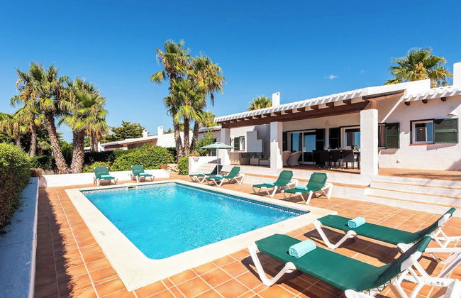 Bini Carmen - Photo 22