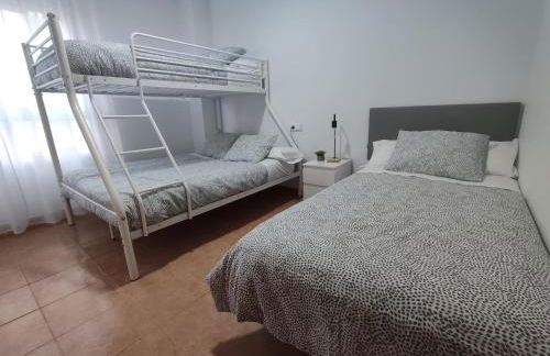 Apartamento en Sevilla con piscina - Photo 18
