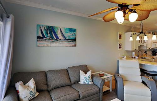 Baywatch by Southern Vacation Rentals - Photo 8