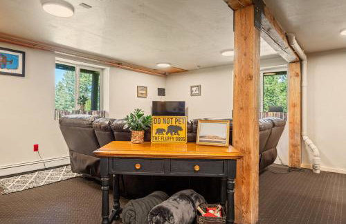Dog Friendly Mountain Cabin with Hot Tub - Foto 26