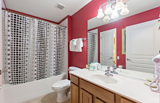 Funcation at Windsor Hills by Shine Villas Sleeps up to 12 - Foto 27