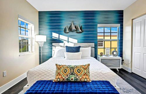 New Designer's Dream Delray Beach Oasis Heated Pool, Large Patio, Close to the Ave - Foto 33