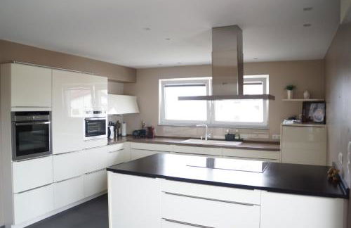 Ferienwohnungen zur Elz - Traumhafte 160 qm Wohnung mit Pool und Garten Nähe des Europaparks - Foto 7