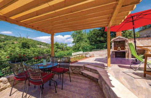 Beautiful Home In Golovik With Wifi - Foto 2