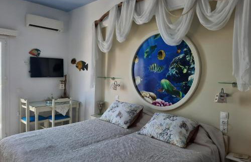 Dimitra's Sea-Crafts Boutique Studios - Photo 11