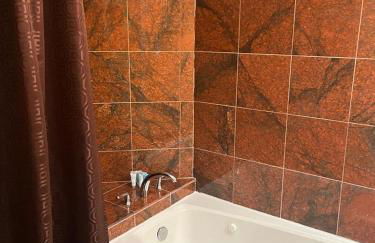 Large 2Level 3BR, 3BA Condo with free parking near Downtown Washington DC - Foto 14