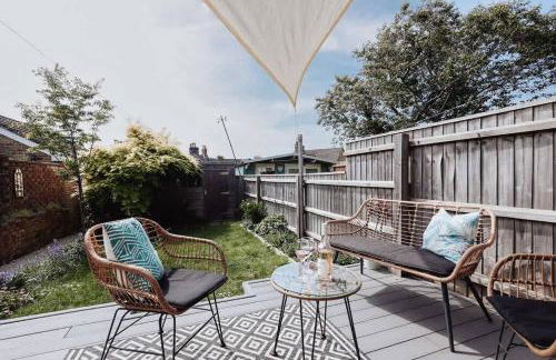 Salterns House - Coastal Escape near Sandbanks - Photo 36