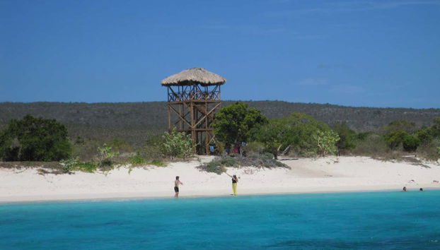 Escursione a Bahía de las Águilas e alla Laguna de Oviedo - Foto 2, Una coppia a Bahía de las Águilas
